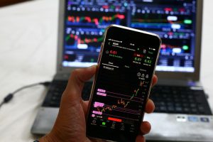 Photo of How to Deal in Derivatives Market?