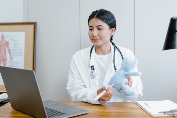 Gastroenterologist