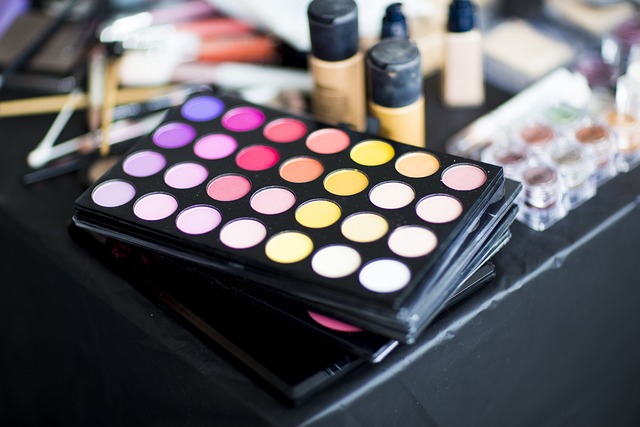 Christmas makeup palette